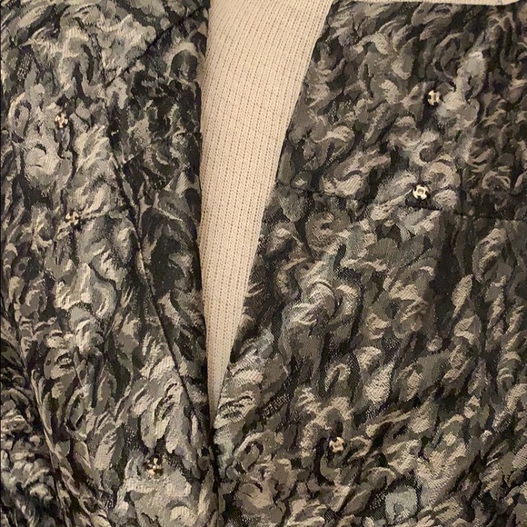 Vintage Silk Robe - Picture 4 of 5